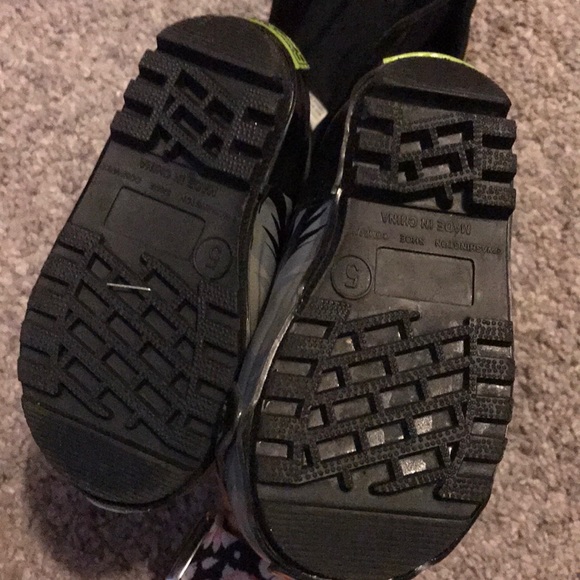 Western Chief Batman Rainboots 5C - Picture 6 of 7